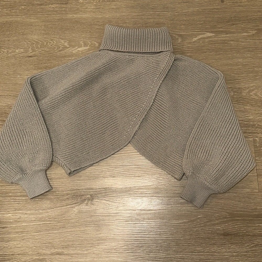 Cropped Knit Sweater NEW